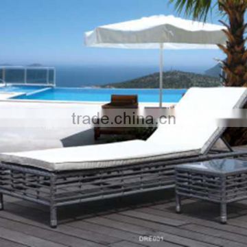 New style sunshine rattan wicker sun lounger chaise with stands
