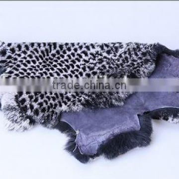 Pattern of real fur OEM service ladies rabbit skin price