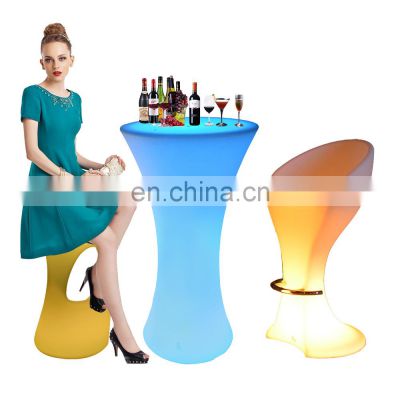 cocktail table and sofa /Luminous Glowing Plastic Color Change Bar Tables and Chairs illuminated led bar high barstool chair