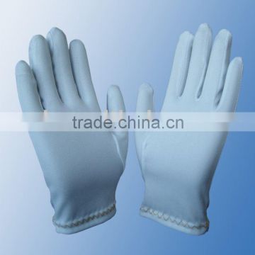 Nylon dust free gloves