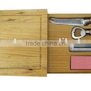 bamboo cutting board with cutter