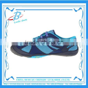 Popular men light weight Aqua shoes cool men sand sneaker shoes online cheap water sports shoes