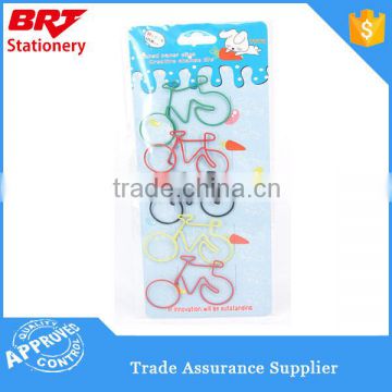 assorted colors bicycle shaped paper cilps
