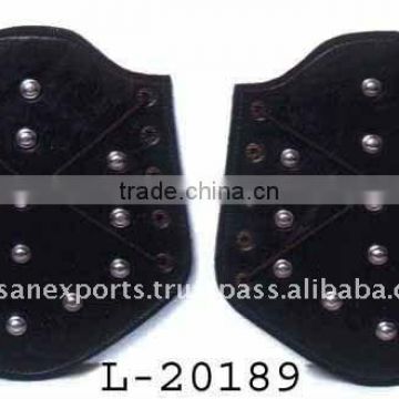 Wholesale Supplier of Medieval leather vambraces, larp armour