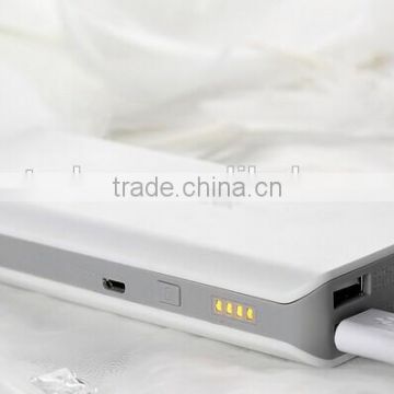 hot selling portable mobile power bank with dual usb 4 led light portable power bank