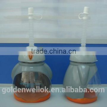 wholesale plastic water goblets with penguin drink cup