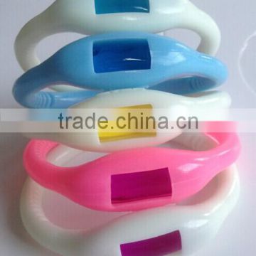 china custom silicone mosquito repellent bracelet