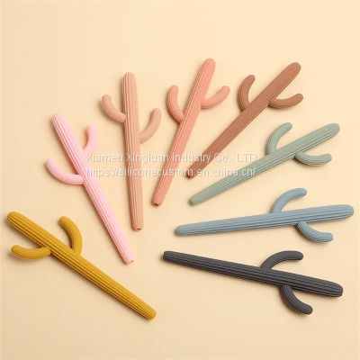 Custom Silicone Teether with Brush Wholesale Baby Soft Toy