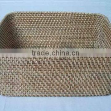 wicker weaving storage basket