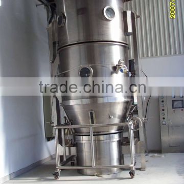Fluidizing granulating machine