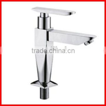 Sanitary ware bathroom basin taps polished deck mounted economicial sink faucets T8337