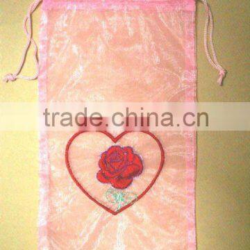 Drawstring organza bag for weddings