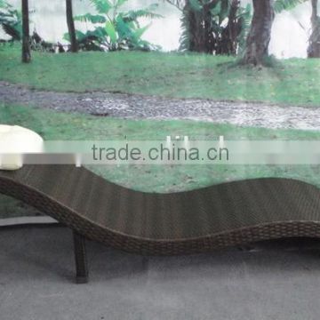 Unique Design wicker lounger made in Xiamen wholesale price