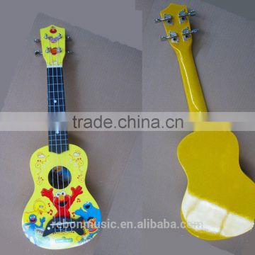 21 size yellow colour ukulele