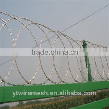 (higher quality)welded and diamond razor barbed wire