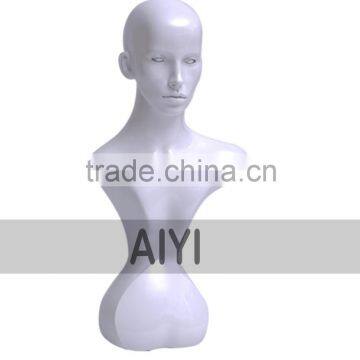 2016 Abstract Training Mannequin Head Display