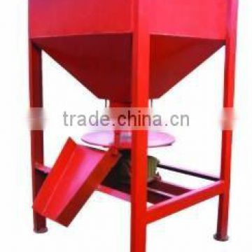 High performance disk feeder for feeding ore, coal, cement and limestone