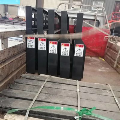 Pallet Fork w/ 3000 Lb. Capacity skid steer attachments