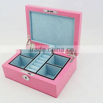 Fashionable Pink wooden jewelry box