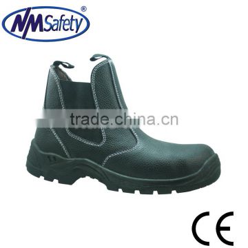 NMSAFETY black pu injection cow split emboss canberra lining middle cut men's hot sale work safety boots