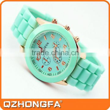 2015 Hot Selling Fashionable Items Silicone Rubber Watch