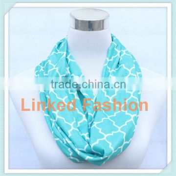 In stock fashion polyester quatrefoil infinity scarf wholesale