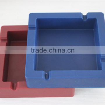Silicone ashtray with heat-resistant material