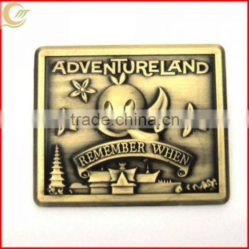 Zinc alloy antique bronze plating 3D custom metal pin badges
