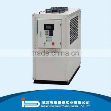 Air cooled top exhaust water chiller