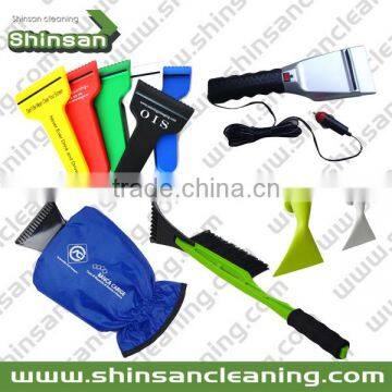 2017 hot selling car snow brush with ice scraper/plastic ice scraper/snow brush with ice scraper