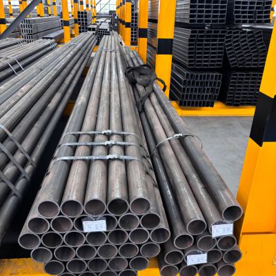 China Stainless Steel Decorative Hollow Pipe Seamless/Welded Round/Square Tube