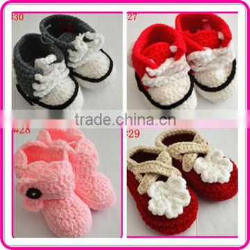 spring and automn handmade crochet baby shoes