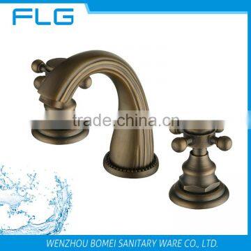 Hot Selling Item Mixer Tap Double Handle Cold And Hot Water Antique Basin Bathroom Faucet FLG606