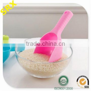 High quality PP material custom food scoop for ice cream, unique food scoops manufacturer