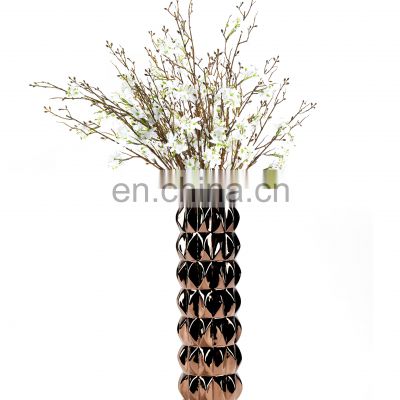 Golden Dubai Style Light Luxury Flower Arrangement Golden Porcelain Ceramic Vase For Table Decoration