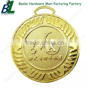 Golde plated round metal egypt medal