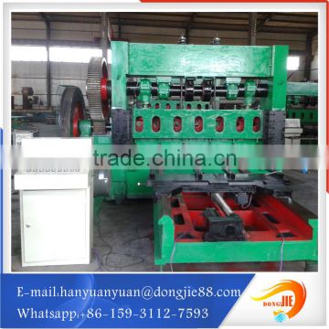 Used wire diamond mesh machine Have a long service life