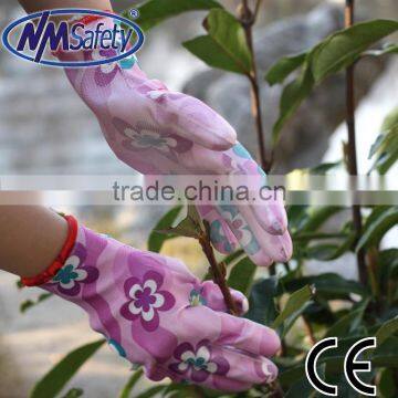 NMSAFETY 13g flower prtinted polyester liner waterproof PU garden glove