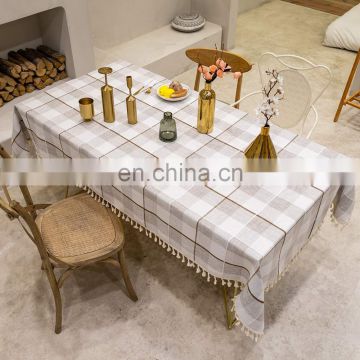 Cotton jacquard table cloth with tassel