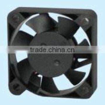 Taiwan TUV CE UL ROHS Certified Customized Small DC Axial Cooling Fan Plastic Impeller in 40x40x10mm with HIGH SPEED