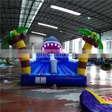 New fashion Children Outdoor competitive fun sports,Double lanes inflatable shark bungee run for kids