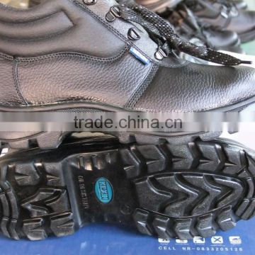 steel toe safety shoe