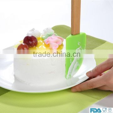 2015 neweast silicone spatula silicone cake & butter knife with wooden handle