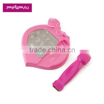 2016 Hot selling Pink Love Shape DIY nail stamp plate kits