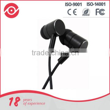 China Alibaba Wholesale Wired Black Red in ear earphone