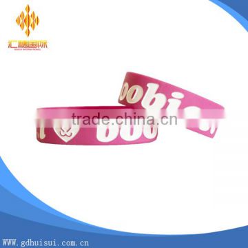 Top sale love theme logo custom silicone rubber college team bracelets