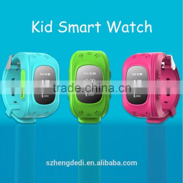 Hot selling New Model kids GPS tracker smart watch Q50 with GSM SOS calling function for children kids watch