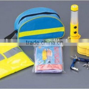 Economic hot sale roadside vehicle emergency kit