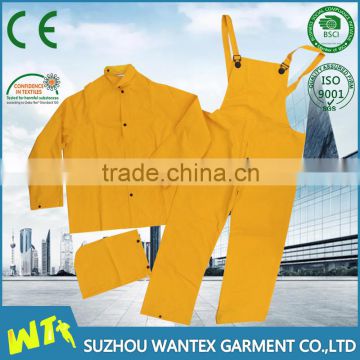 China Wholesale cheap 3 pieces pvc polyester rainsuit