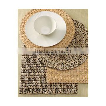 Multi color and shape table mat for wedding decoration